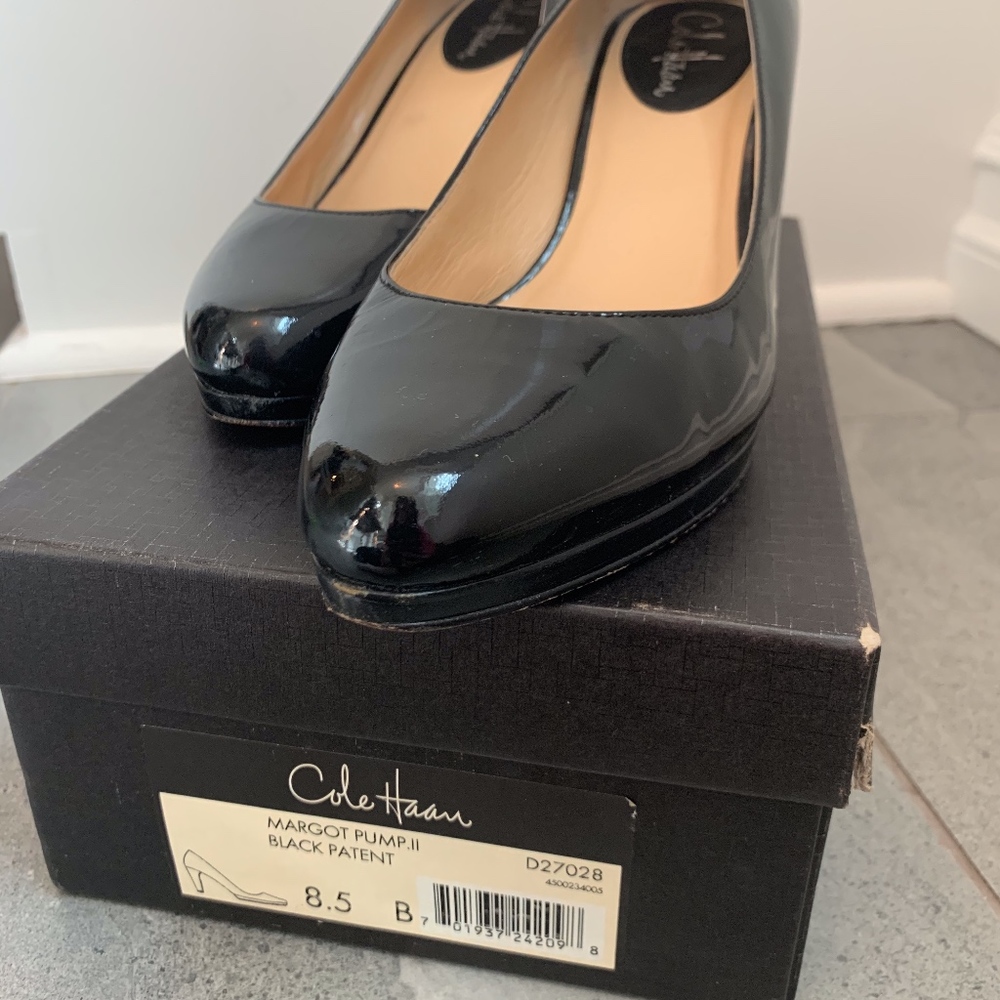 Cole Haan Margot Pump Black Patent; Size 8.5